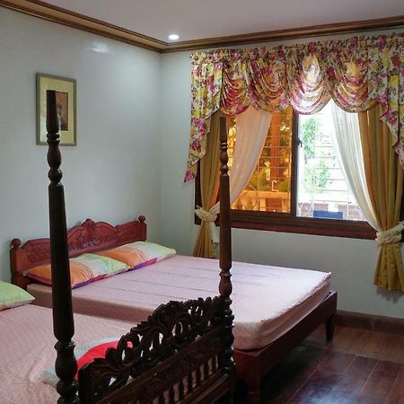 Hotel Casa Familya Batac Zewnętrze zdjęcie
