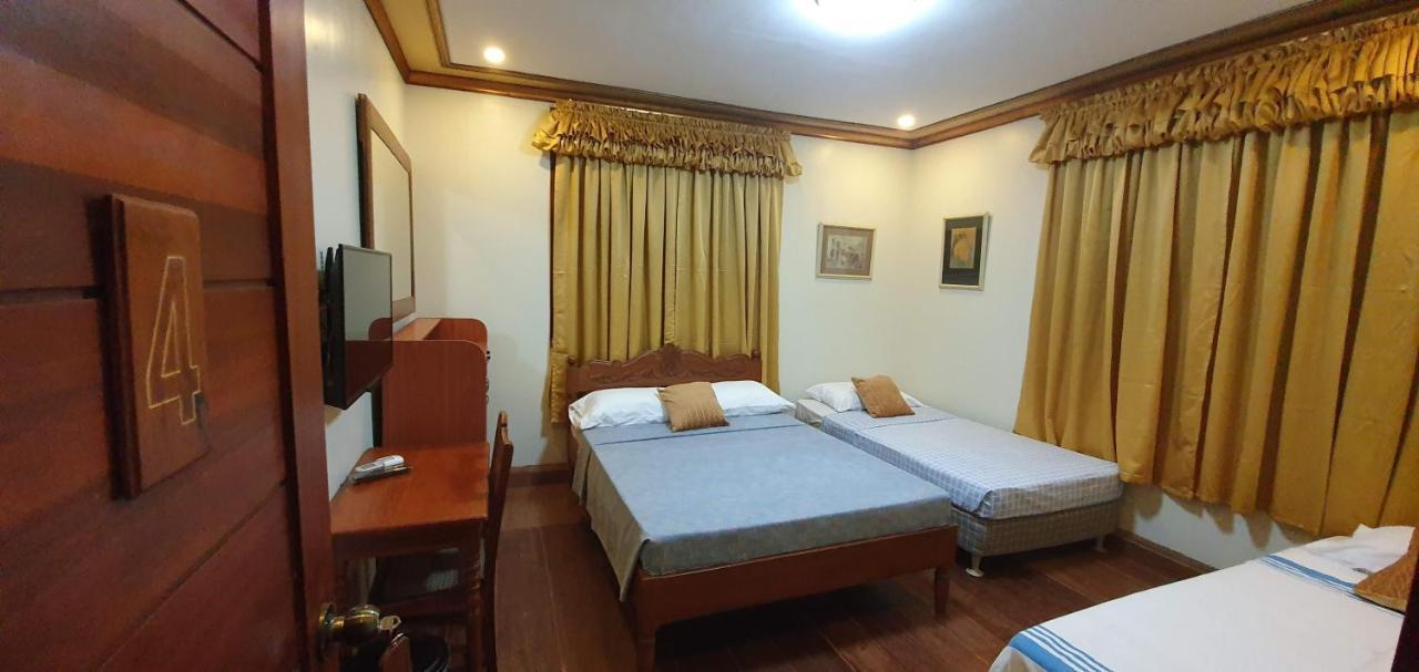 Hotel Casa Familya Batac Zewnętrze zdjęcie
