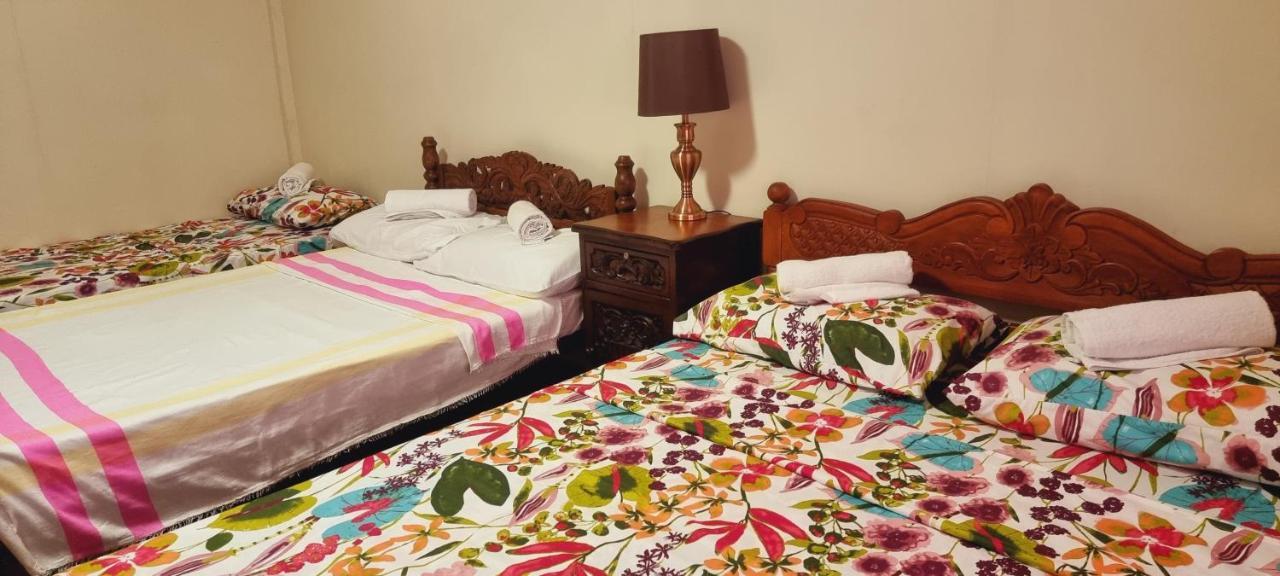 Hotel Casa Familya Batac Zewnętrze zdjęcie