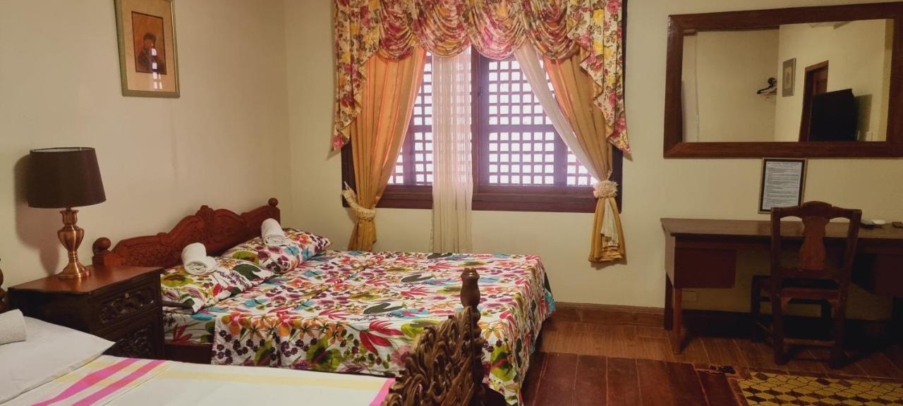 Hotel Casa Familya Batac Zewnętrze zdjęcie