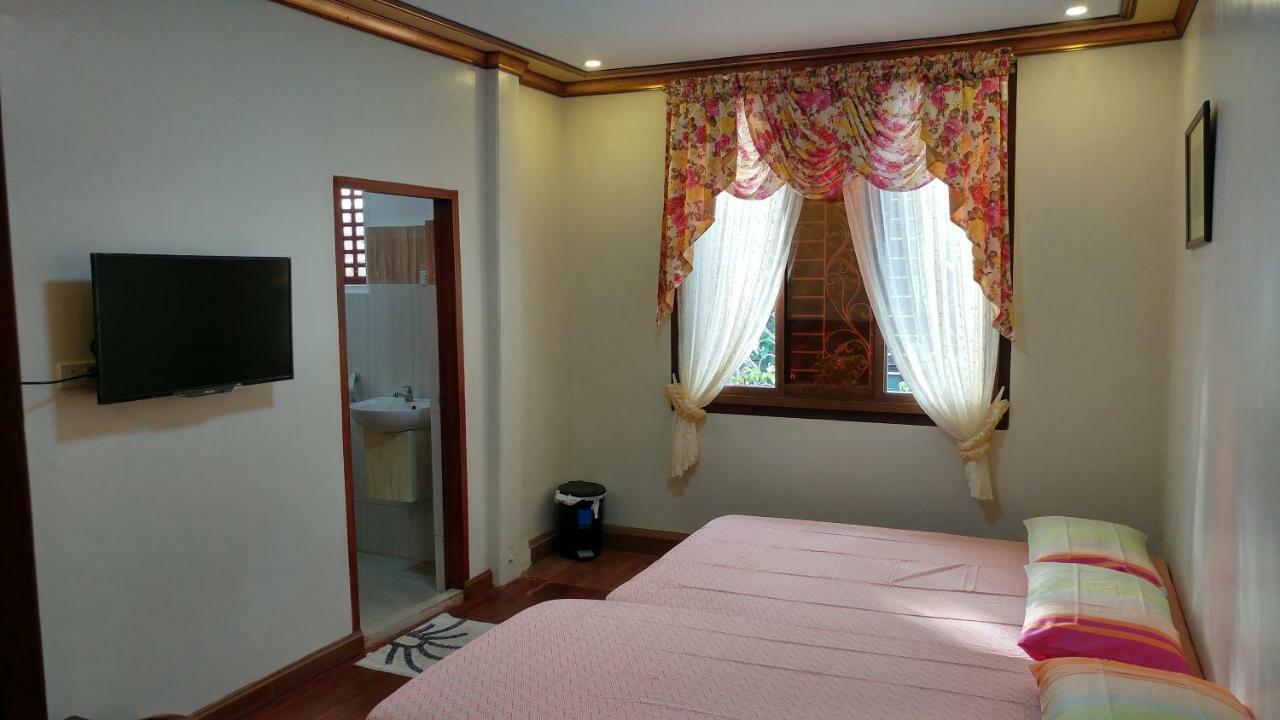 Hotel Casa Familya Batac Zewnętrze zdjęcie